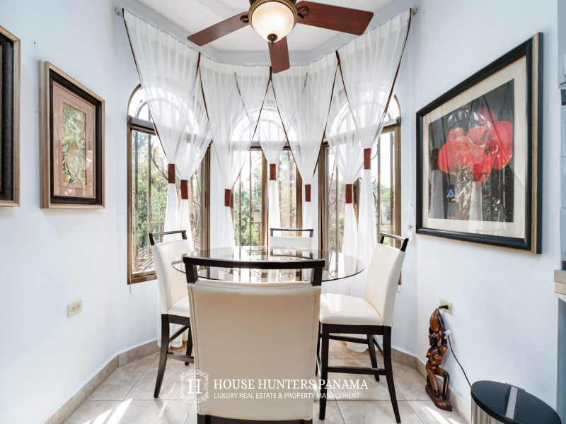 David, Chiriqui, Panama,3 Bedrooms,3 Bathrooms,Homes,For Sale