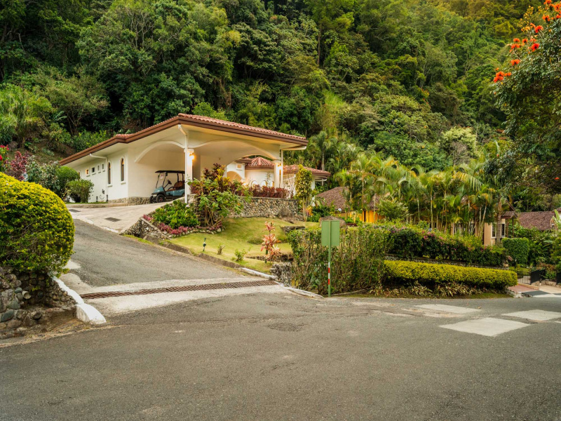 Boquete, Chiriqui, Panama,3 Bedrooms,3 Bathrooms,Homes,Featured